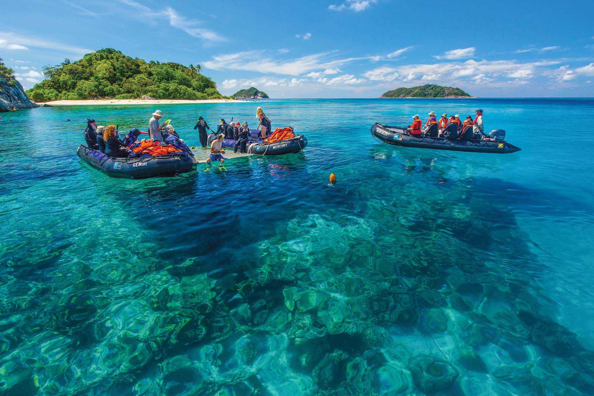 Snorkeling platform Zodiacs.jpg